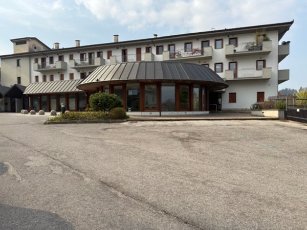 negozio in vendita a Tricesimo