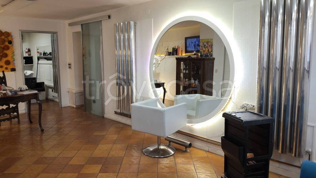 negozio in vendita a Tricesimo