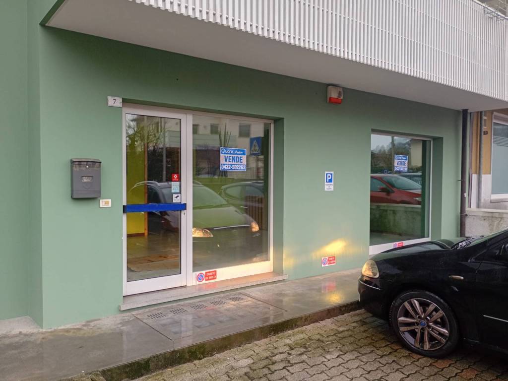 negozio in vendita a Tricesimo