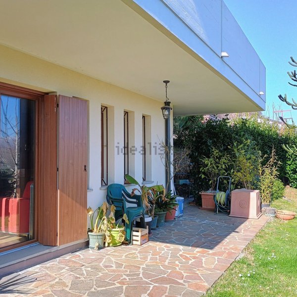 casa indipendente in vendita a Tricesimo in zona Morena