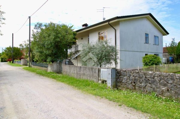 casa indipendente in vendita a Trivignano Udinese