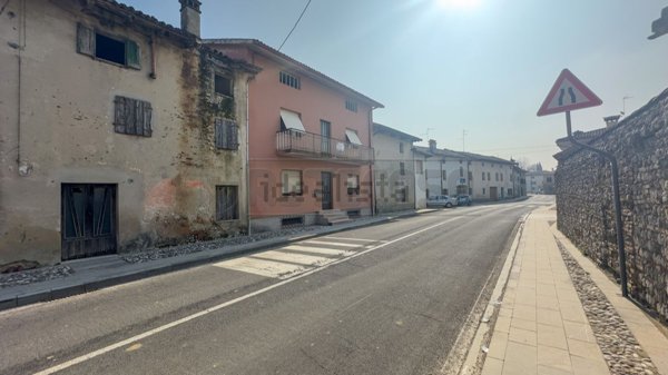 casa indipendente in vendita a Trivignano Udinese in zona Clauiano