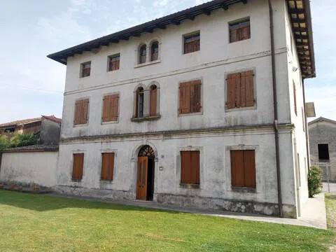 casa indipendente in vendita a Trivignano Udinese in zona Clauiano