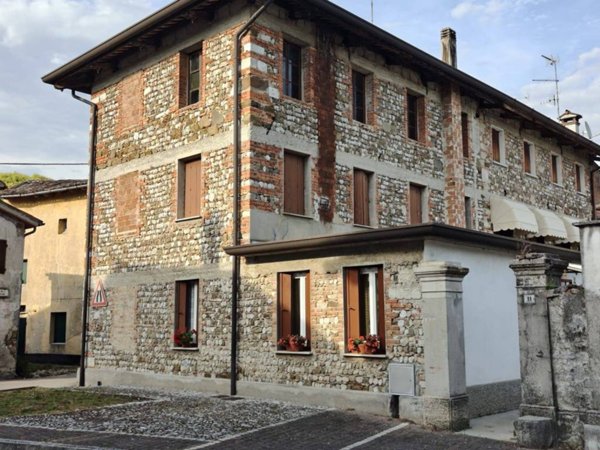 casa indipendente in vendita a Trivignano Udinese
