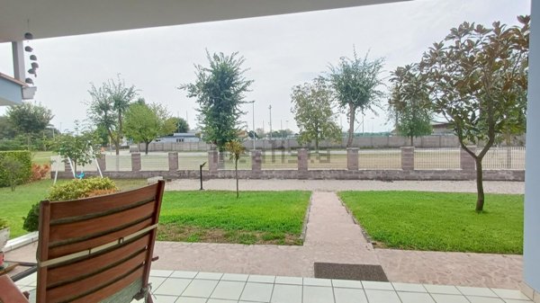 casa indipendente in vendita a Trivignano Udinese