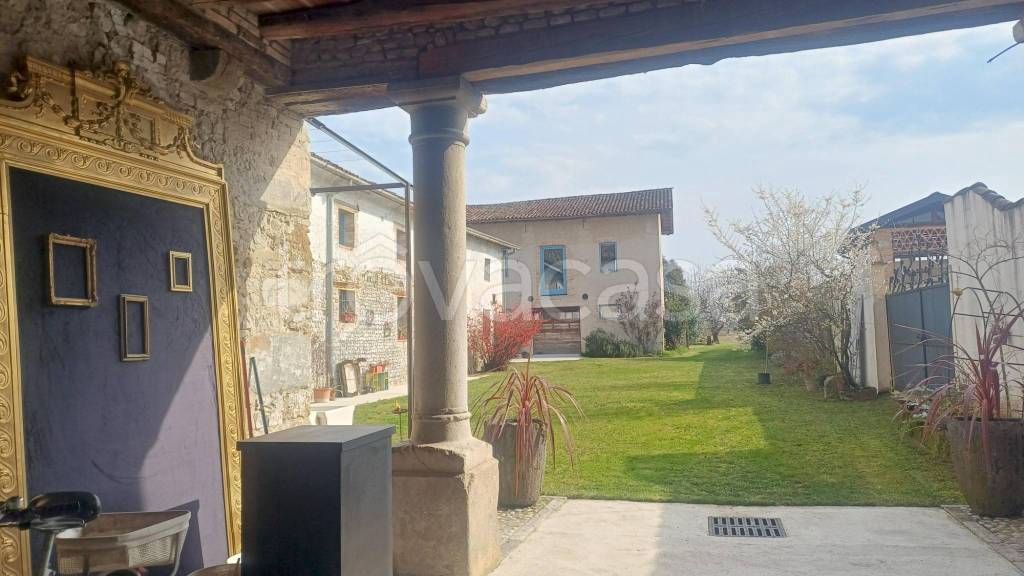 casa indipendente in vendita a Trivignano Udinese in zona Clauiano