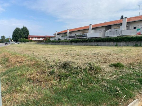 terreno edificabile in vendita ad Udine in zona Cussignacco