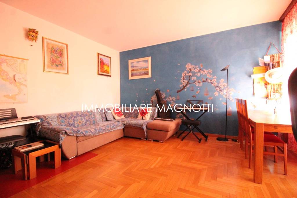 appartamento in vendita ad Udine in zona Vât