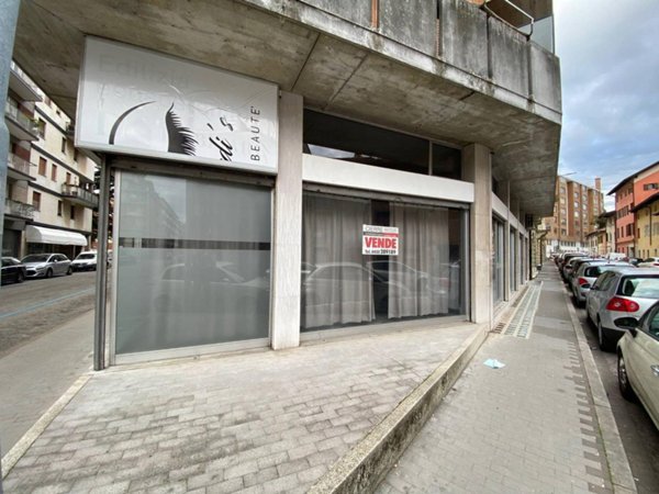 negozio in vendita ad Udine in zona Centro Storico