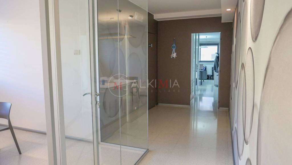 ufficio in vendita ad Udine in zona Vât