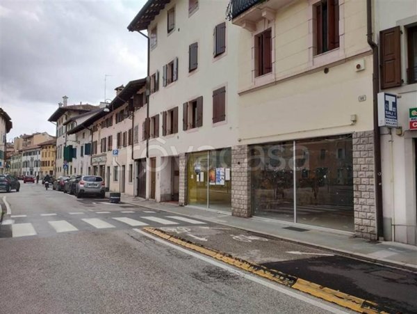 negozio in vendita ad Udine