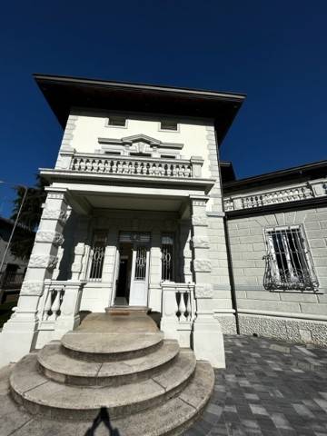casa indipendente in vendita ad Udine in zona Rizzi