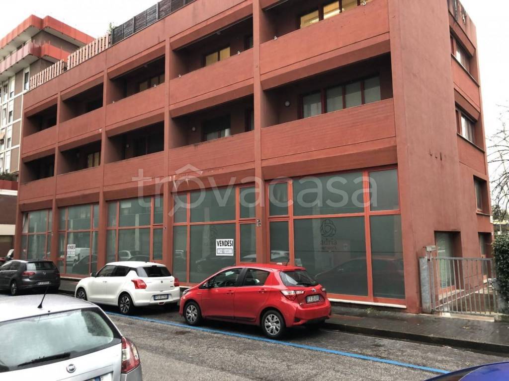 ufficio in vendita ad Udine in zona Centro Storico