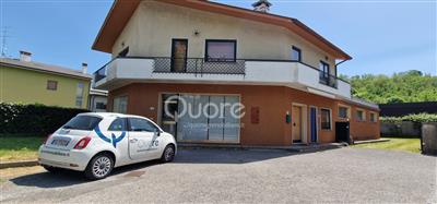 casa indipendente in vendita ad Udine