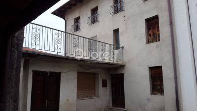 casa indipendente in vendita ad Udine in zona Centro Storico