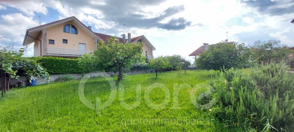 terreno edificabile in vendita ad Udine in zona Rizzi