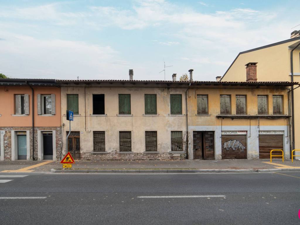 casa indipendente in vendita ad Udine in zona Centro Storico