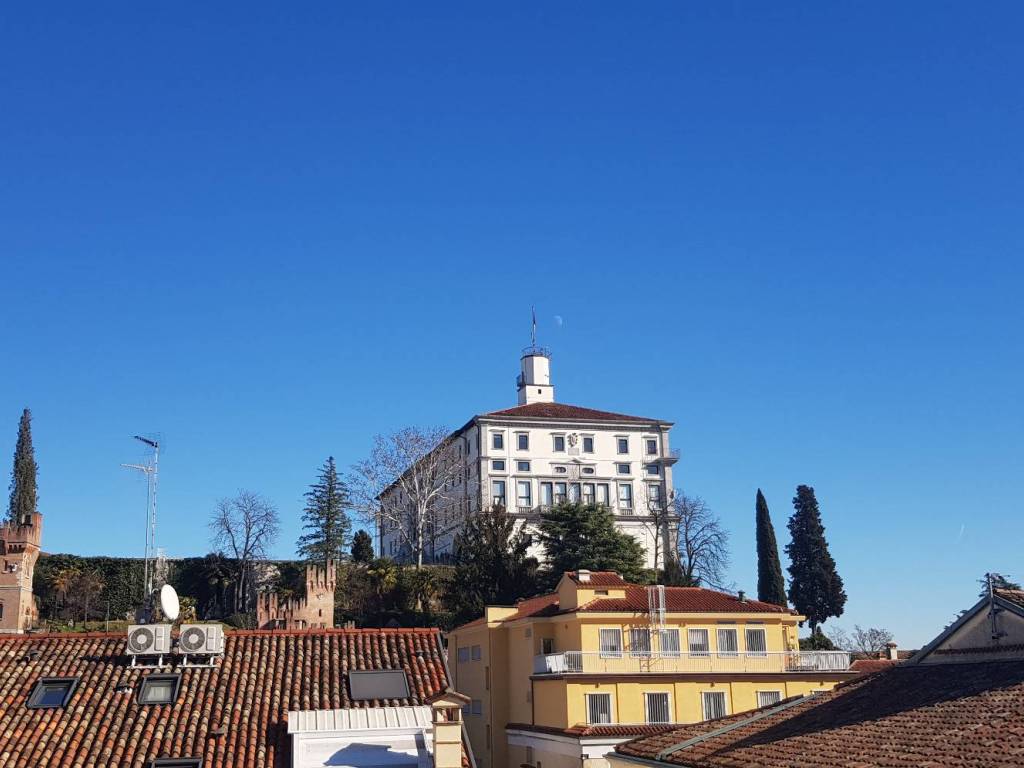 appartamento in vendita ad Udine in zona Centro Storico