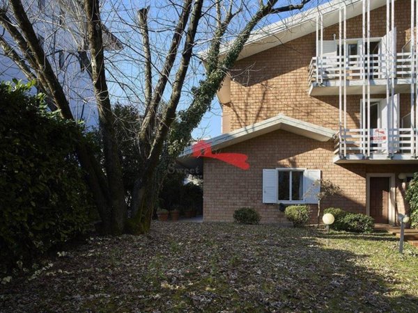 casa indipendente in vendita ad Udine in zona Centro Storico