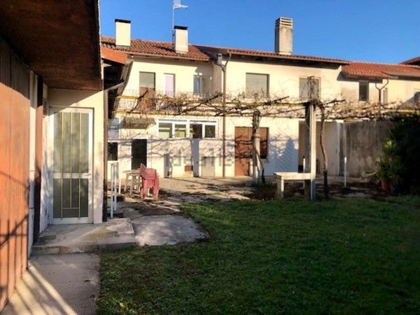 casa indipendente in vendita ad Udine