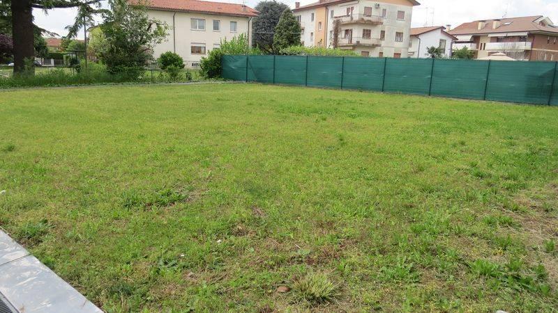 appartamento in vendita ad Udine in zona Rizzi