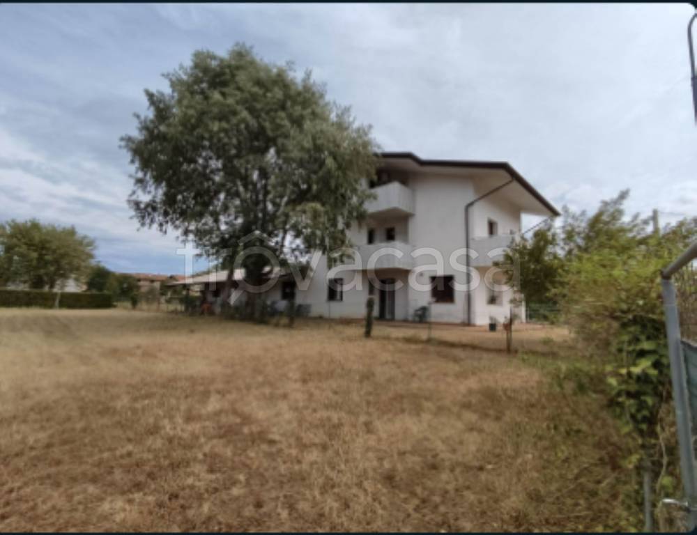 casa indipendente in vendita ad Udine in zona Baldasseria