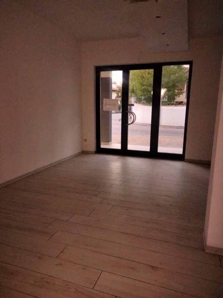 negozio in vendita ad Udine
