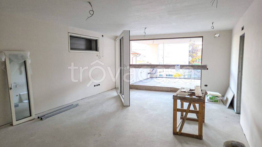 appartamento in vendita ad Udine in zona Vât
