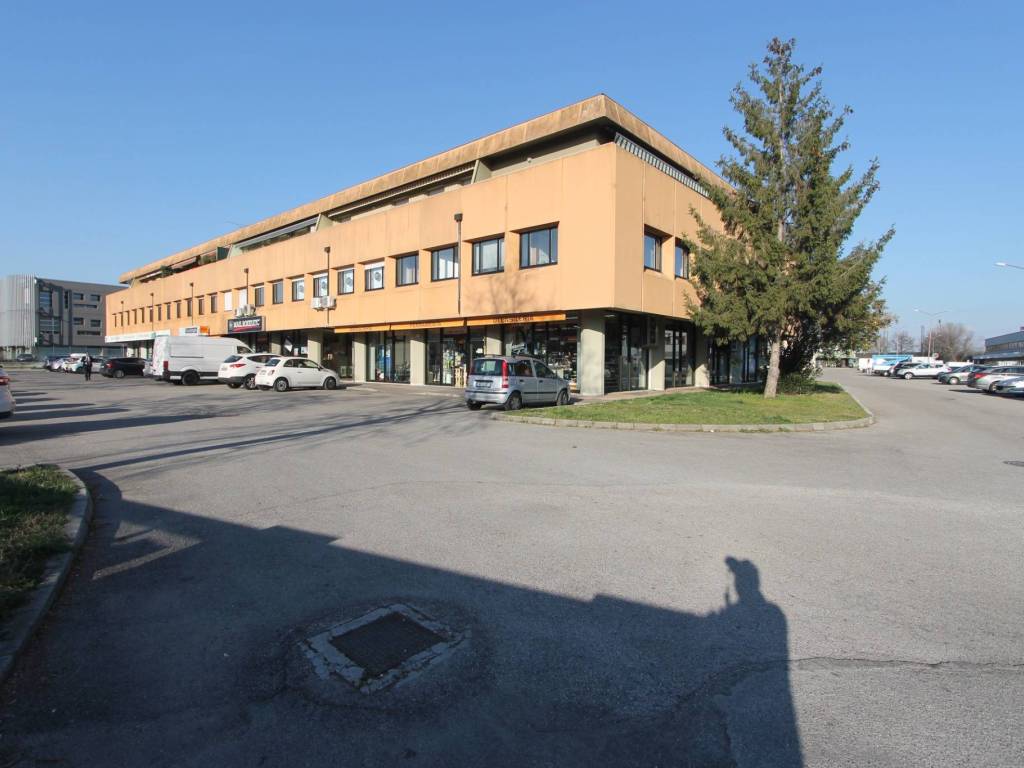 ufficio in vendita ad Udine