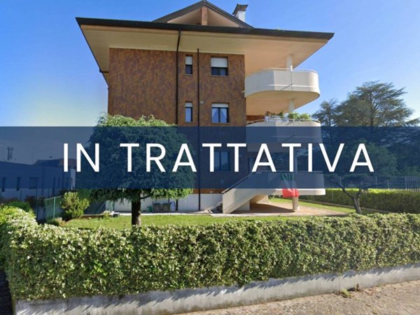 appartamento in vendita ad Udine in zona Vât