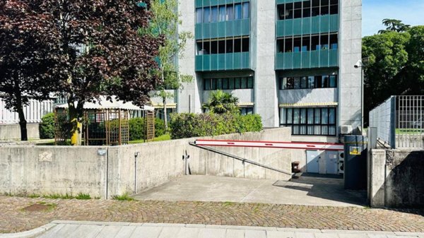 negozio in vendita ad Udine in zona Centro Storico