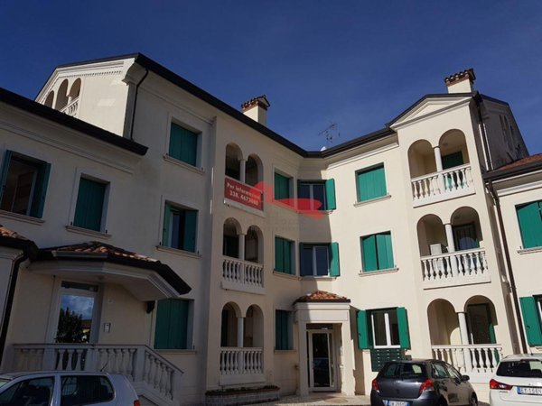 appartamento in vendita ad Udine in zona Beivars