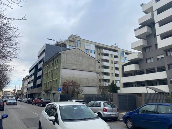 appartamento in vendita ad Udine in zona Paparotti