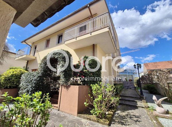 casa indipendente in vendita ad Udine in zona Cormor