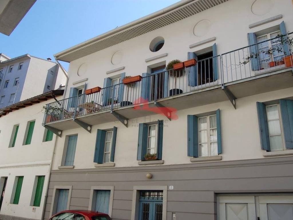 appartamento in vendita ad Udine in zona Centro Storico