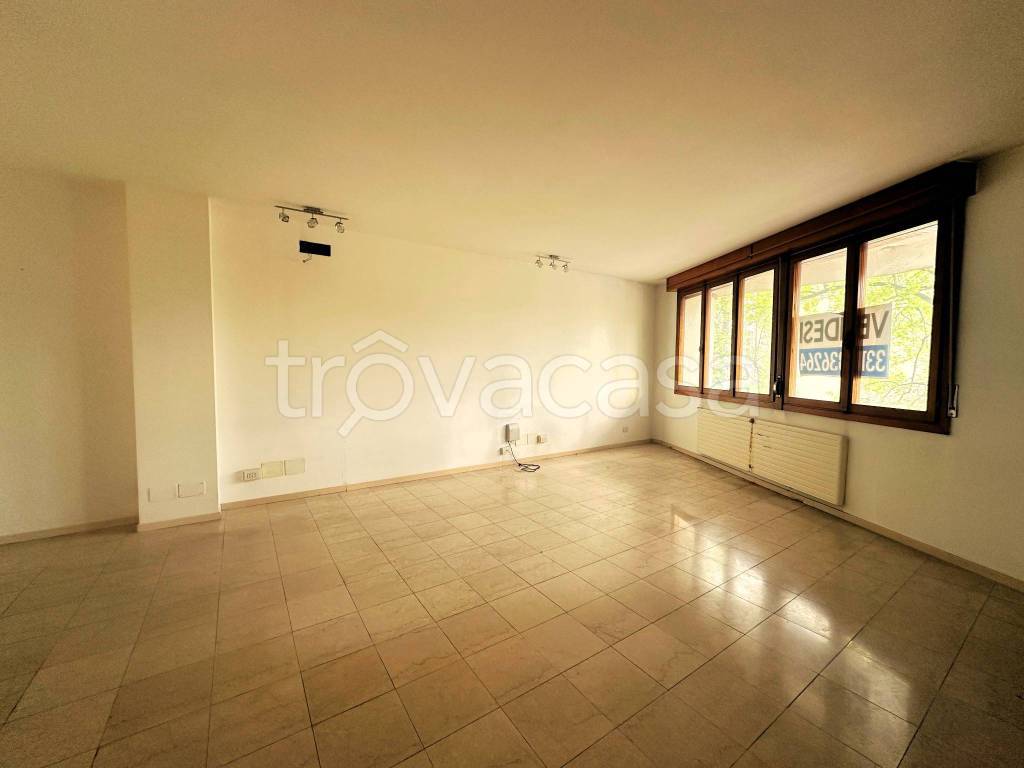 quadrivano in vendita ad Udine