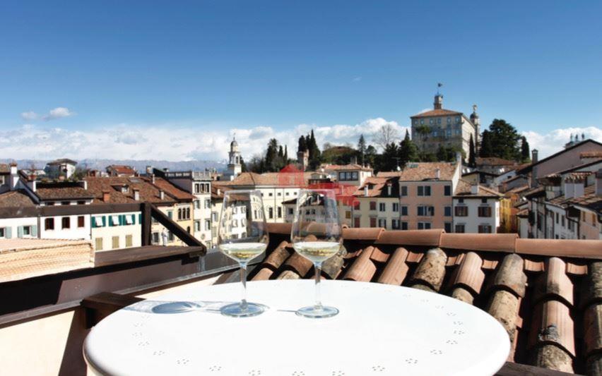 appartamento in vendita ad Udine in zona Centro Storico