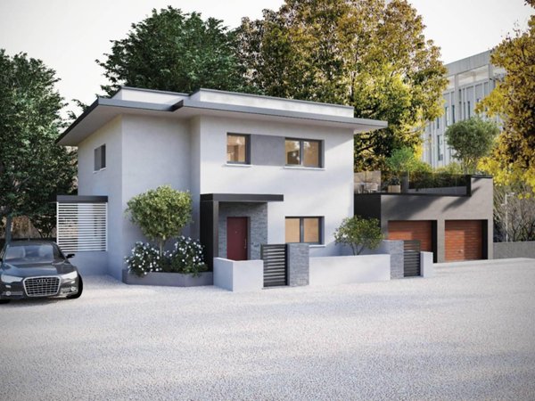 casa indipendente in vendita ad Udine in zona Rizzi
