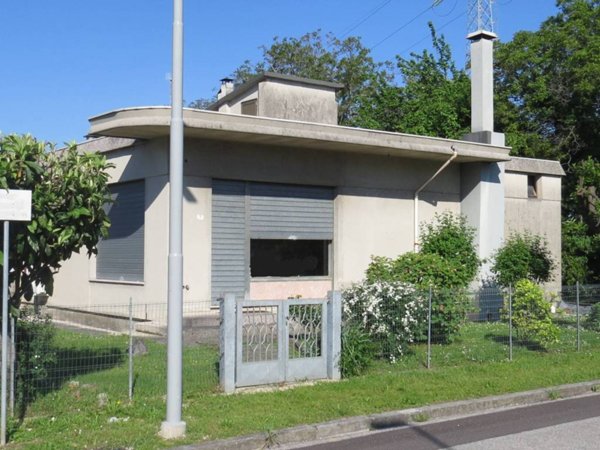 casa indipendente in vendita ad Udine in zona San Paolo/Sant'Osvaldo