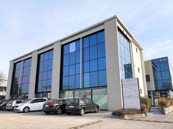 ufficio in vendita ad Udine