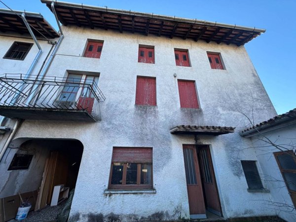 casa indipendente in vendita ad Udine in zona Godia