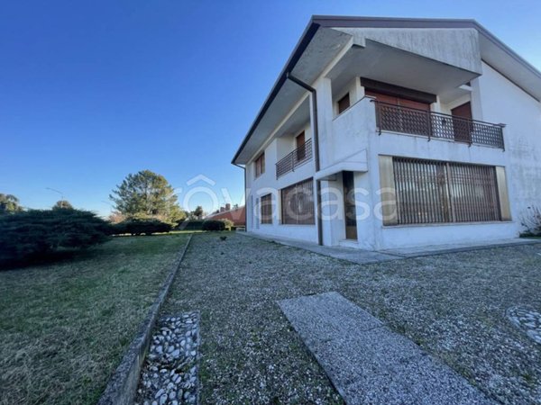 appartamento in vendita ad Udine in zona Paparotti