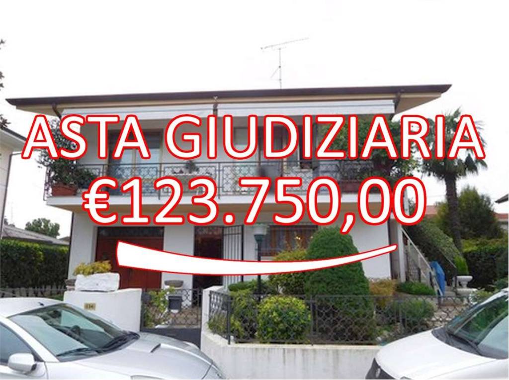casa indipendente in vendita ad Udine