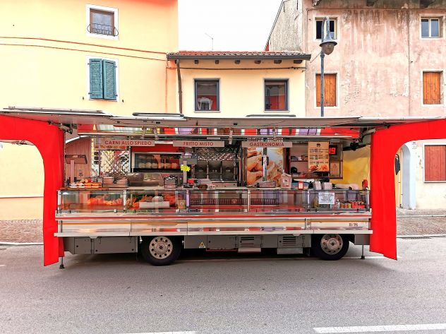 negozio in vendita ad Udine