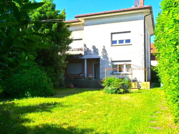 casa indipendente in vendita ad Udine in zona Cormor