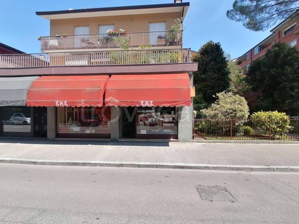 negozio in vendita ad Udine in zona Rizzi