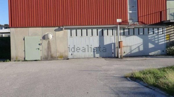locale di sgombero in vendita ad Udine