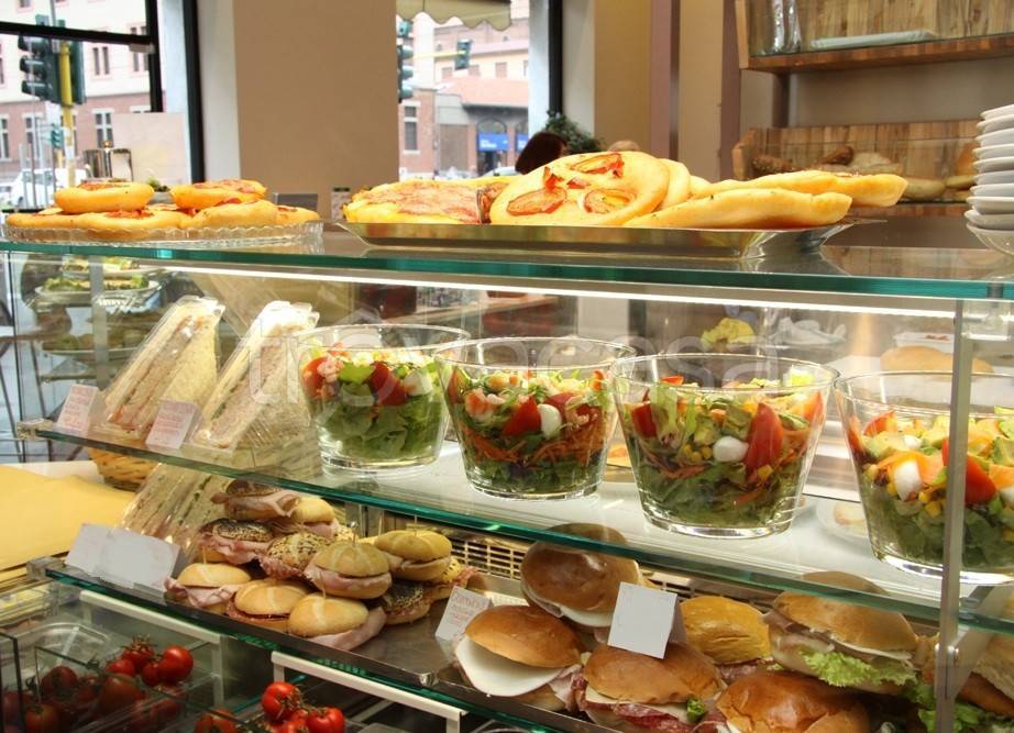 negozio in vendita ad Udine in zona Rizzi