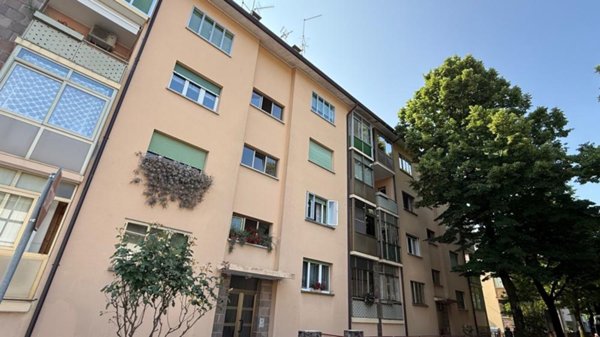 appartamento in vendita ad Udine in zona Vât