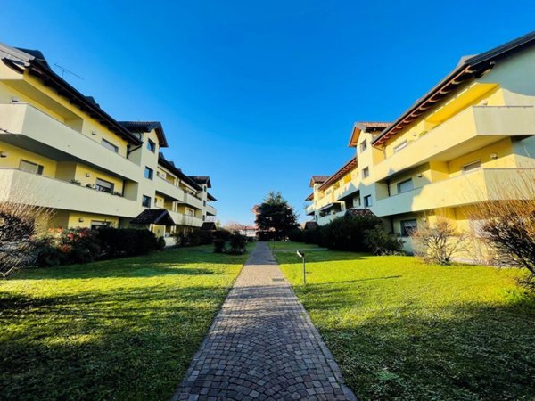 appartamento in vendita ad Udine in zona Cormor